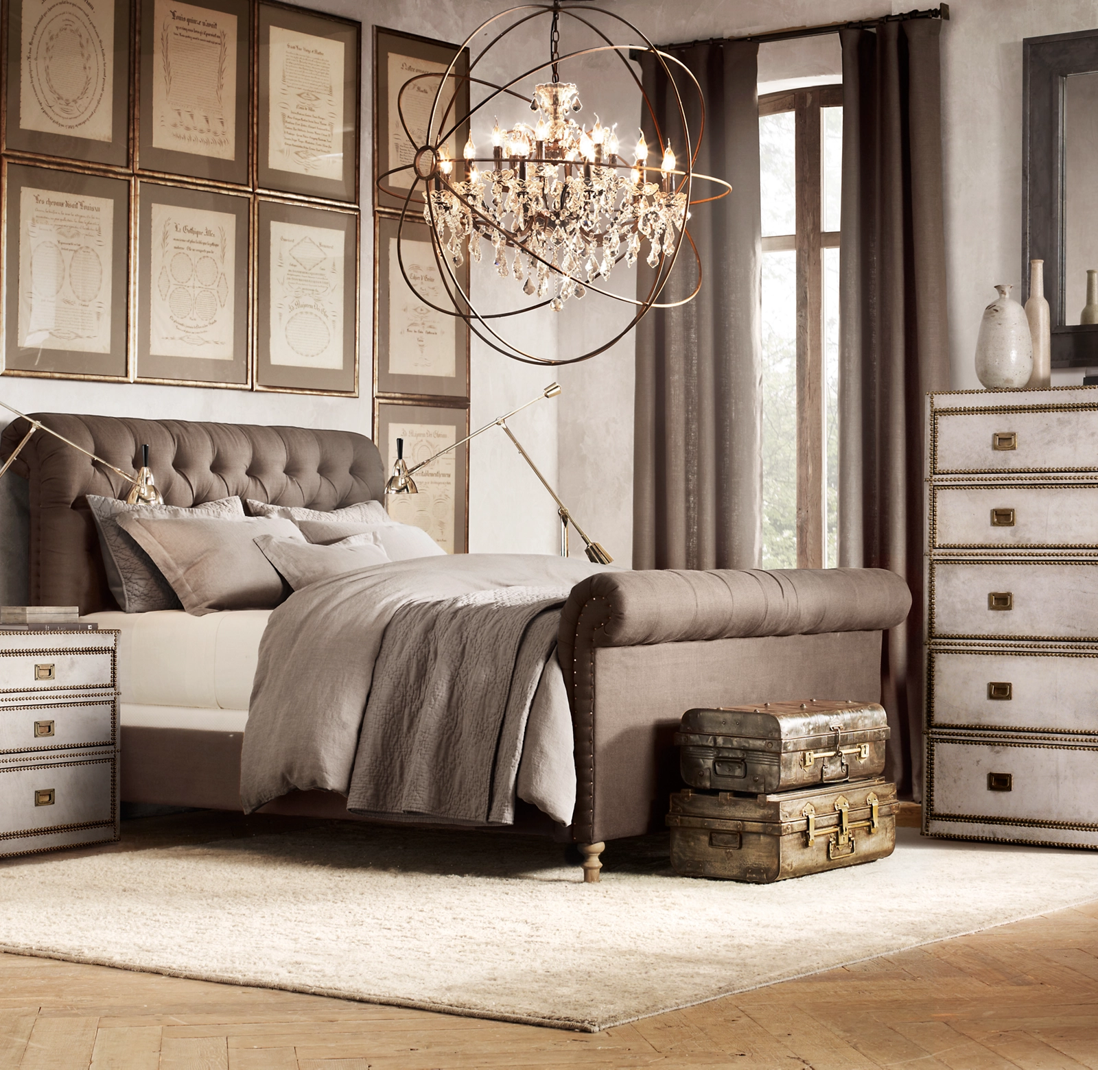 Sleigh Bed